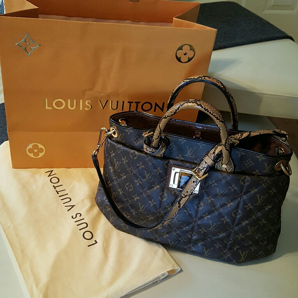 LOUIS VUITTON MONOGRAM ETOILE GM